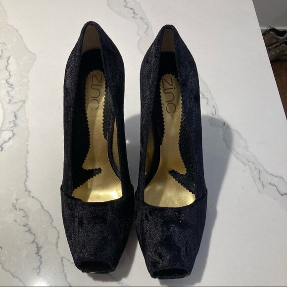 ZINC Sz 9 Velvet Brocade 4” Heels Funky Decorated Heel Peep Toe Shoes - Picture 2 of 13